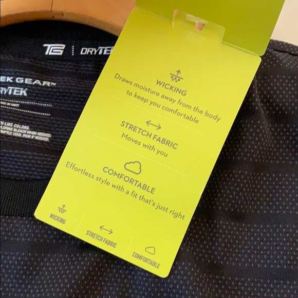 Tek Gear Men’s Athletic Shirt - Picture 6 of 7